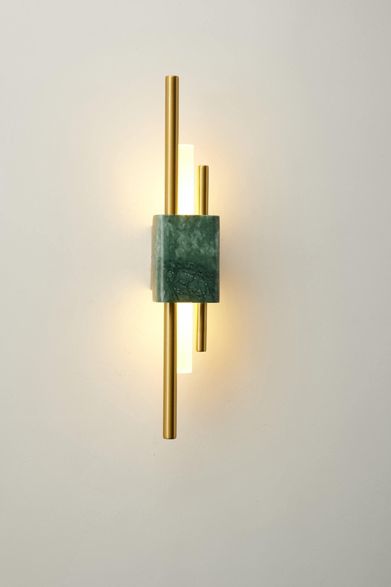 Mildred Muurverlichting in Premium Marmer Nordic