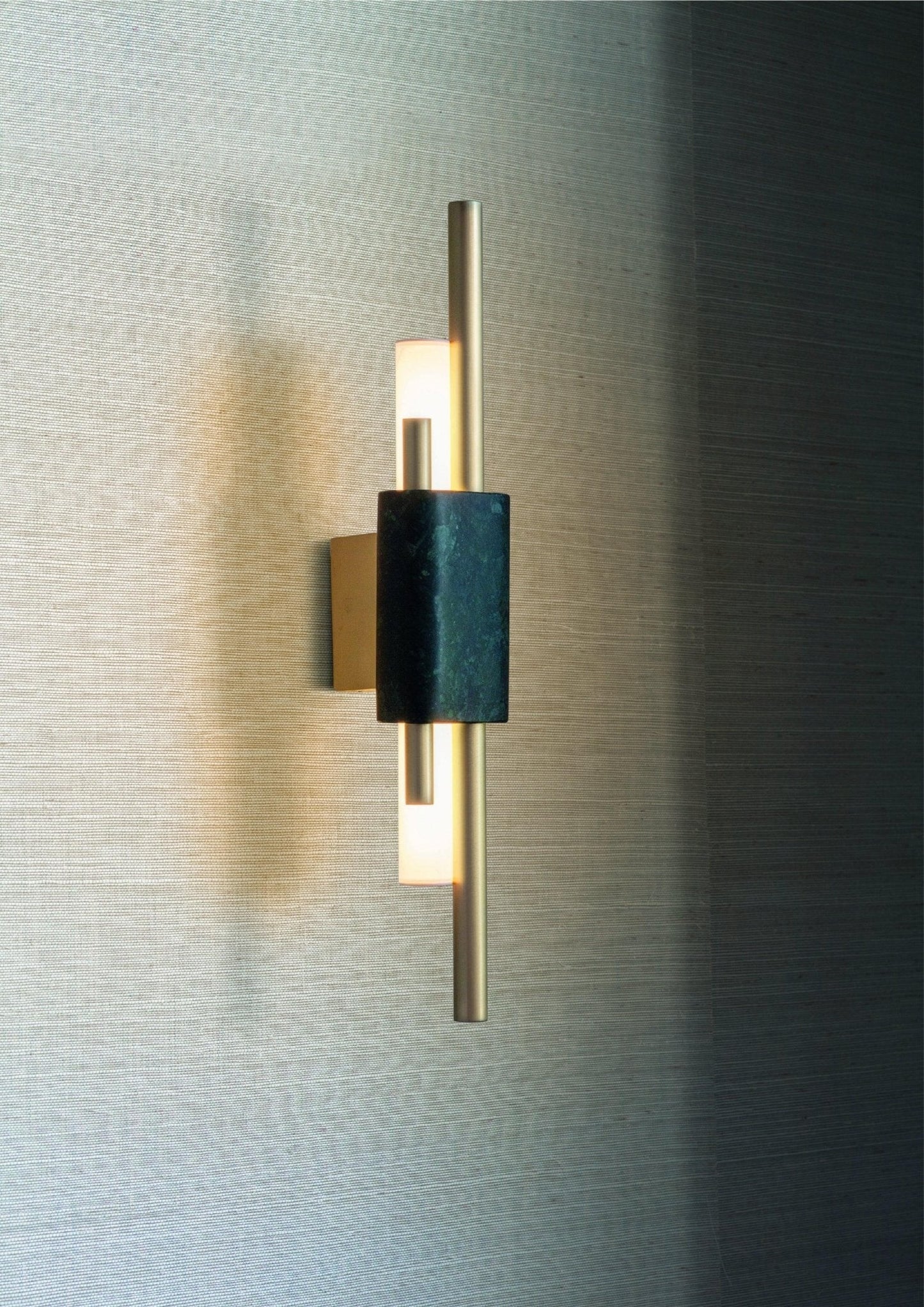 Mildred Muurverlichting in Premium Marmer Nordic