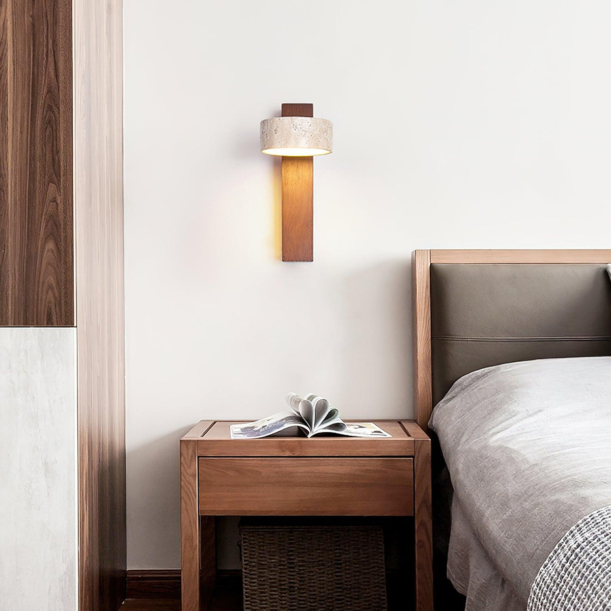 Jovan Wandlamp Travertine Hout