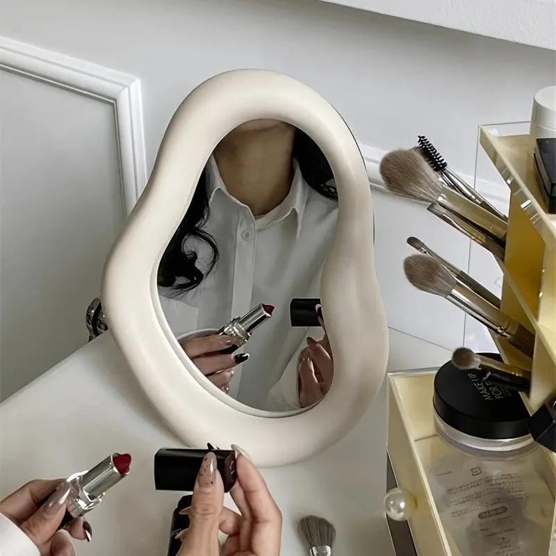 Mirrorly - Vervormde Spiegel