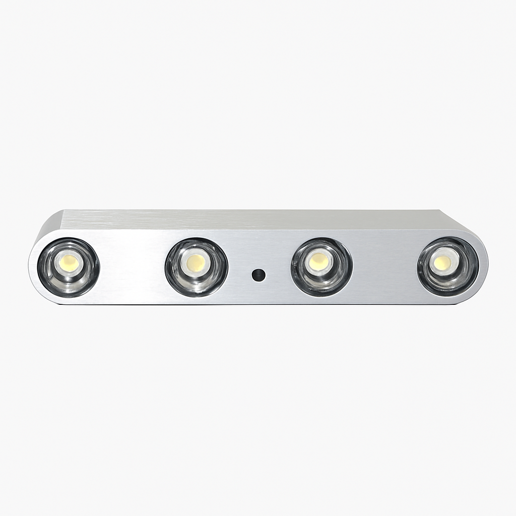 Chromen wandlamp met LED in kleur