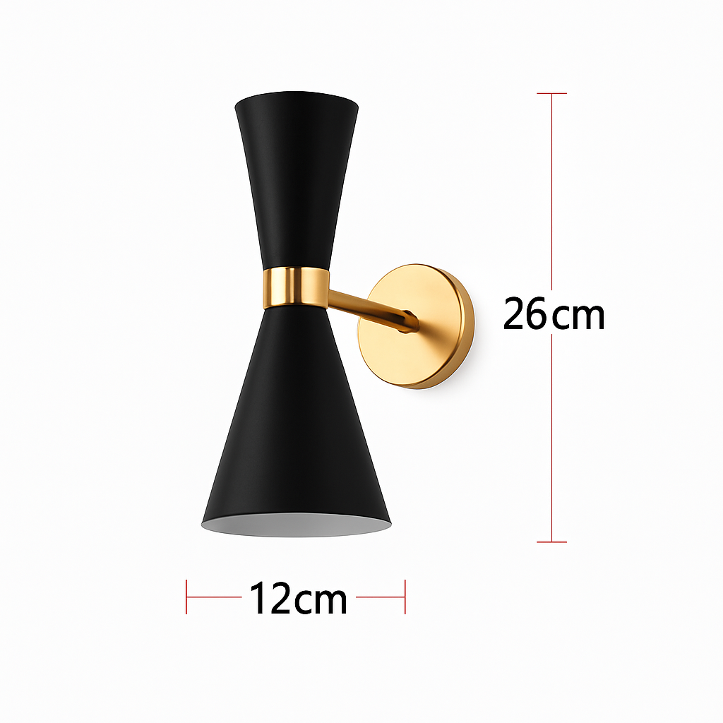 Design wandlamp met gouden LED en creatieve driehoekige lampenkap