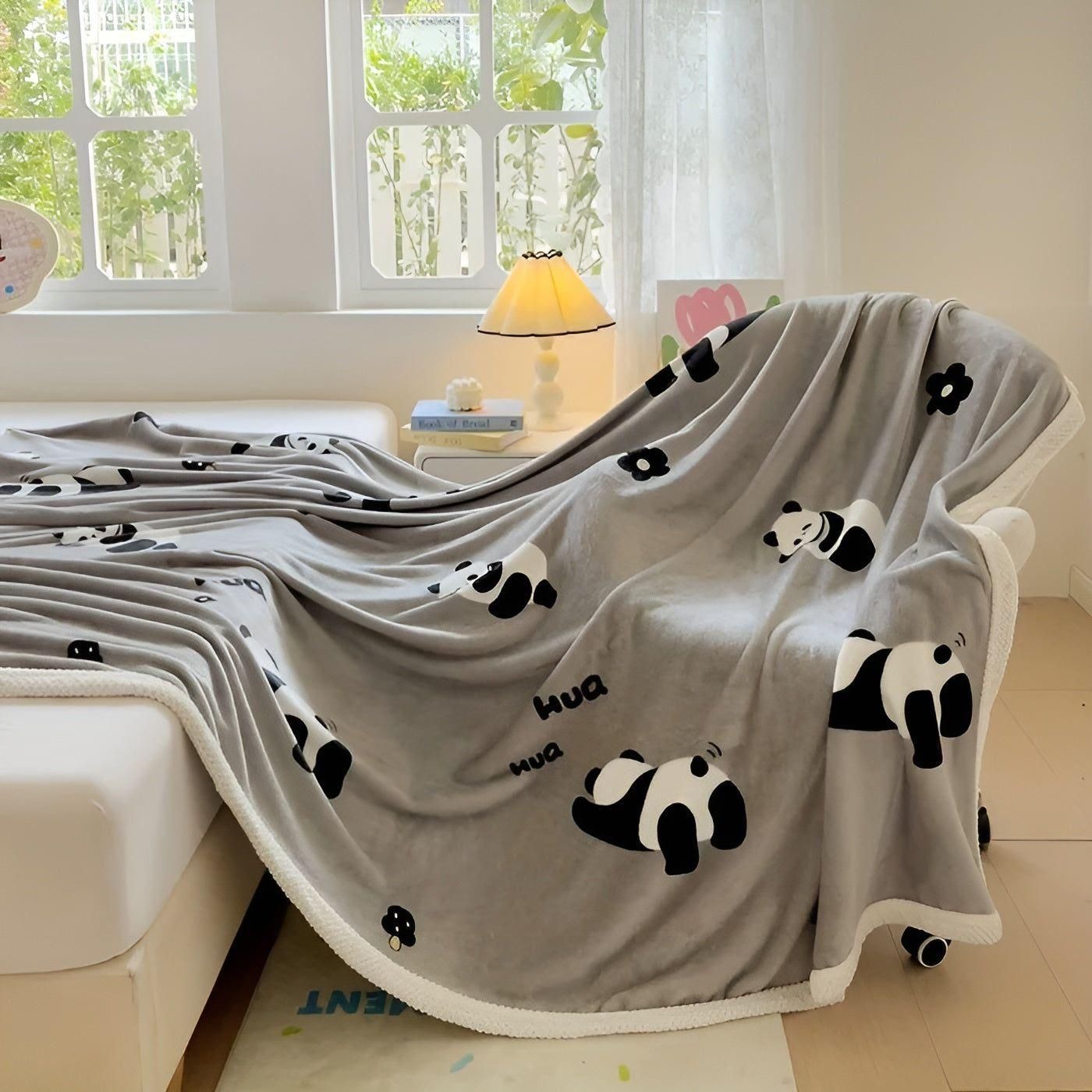 PandaSnug Deken - Zachte en warme panda-print flanellen fleece deken | Brehn