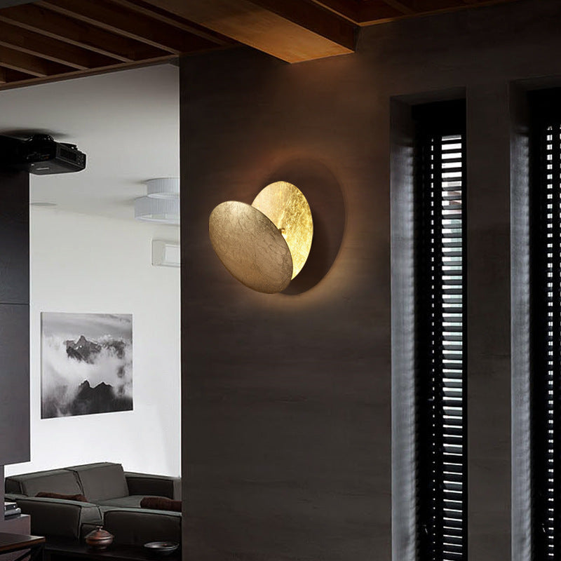 Wylla Ronde Wandlamp Scandinavisch. Metaal. Rood/Goud/Bronze. Woonkamer
