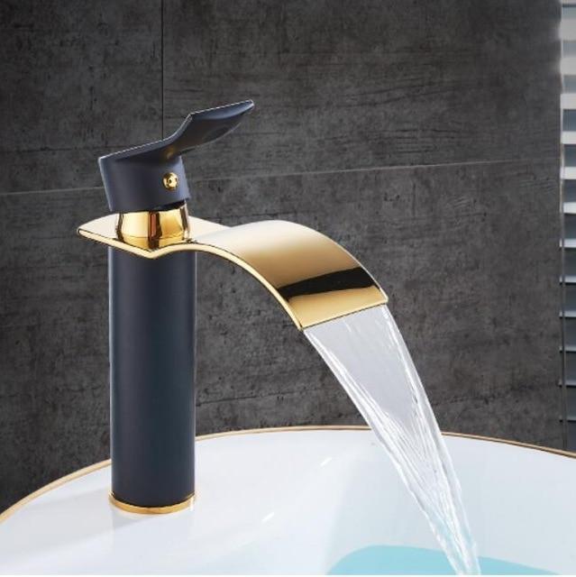 NovaFlow Gouden Witte Waterval Kraan Met Enkele Handgreep