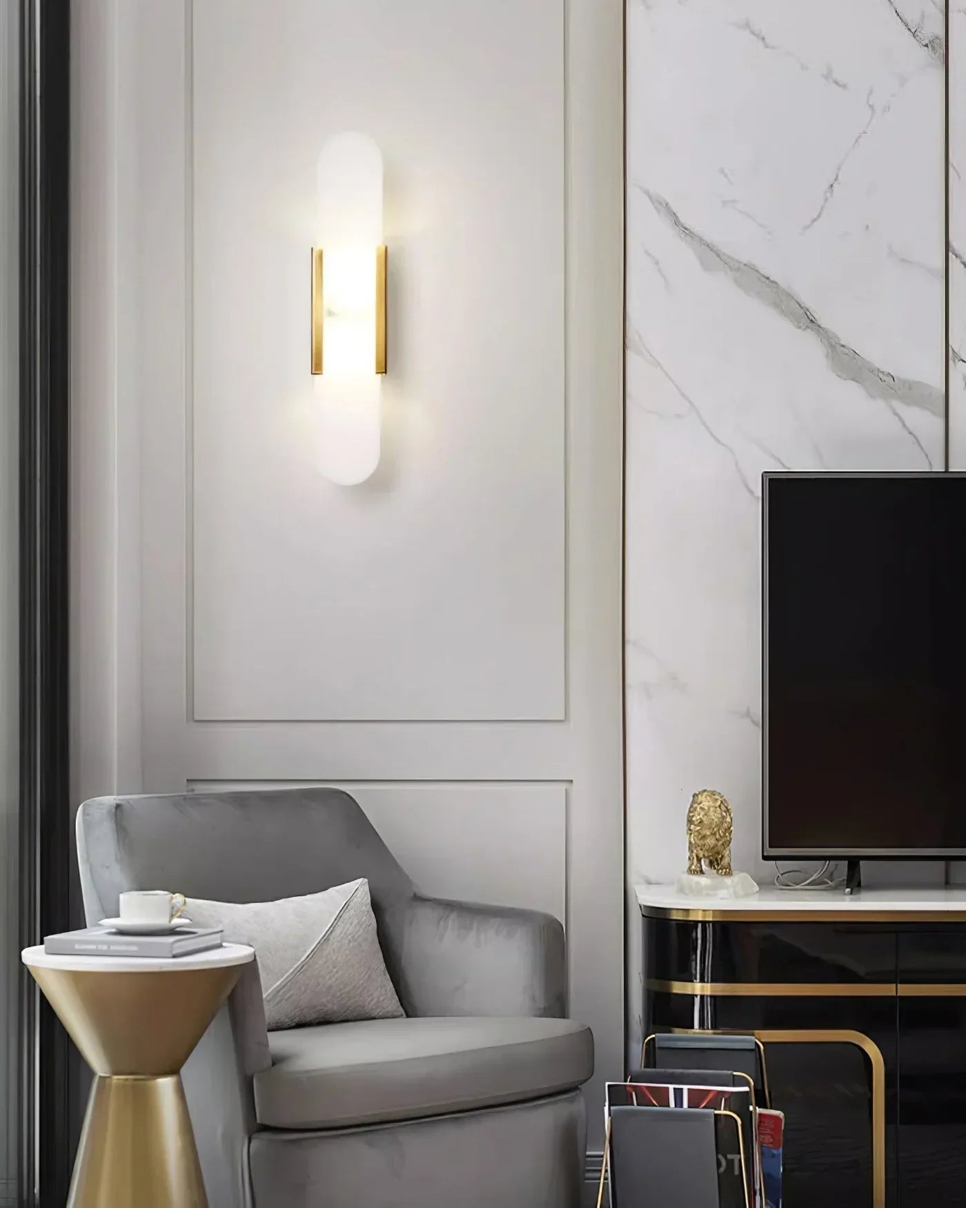 Moderne Wandlamp van Marmer met Gouden Details – Luxe Verlichting
