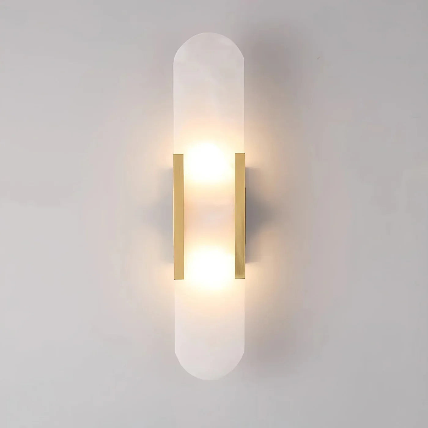 Moderne Wandlamp van Marmer met Gouden Details – Luxe Verlichting