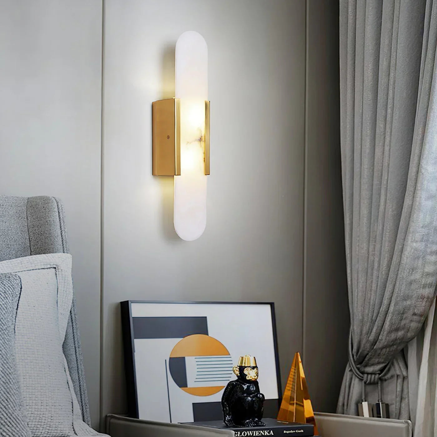 Moderne Wandlamp van Marmer met Gouden Details – Luxe Verlichting
