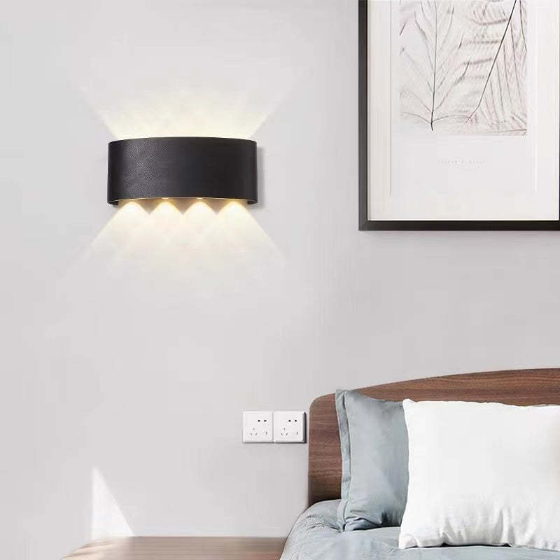 Tronix Moderne Rechthoekige Metalen Buitenwandlamp, Zwart/Wit, Watergolf