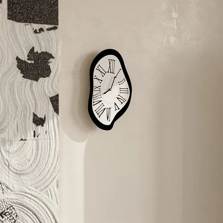 Surrealistische Wandklok | Artistiek Cijferontwerp