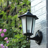 Buitenwandlamp met Bewegingssensor en Zwart Metalen Frame