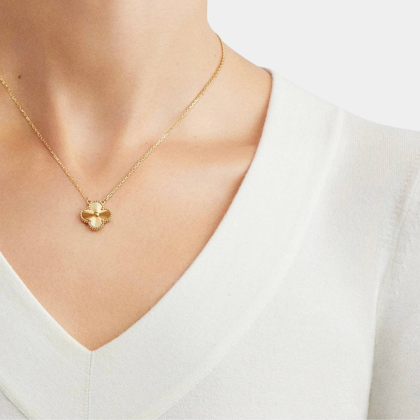 Luxe Sieradenset voor Dames - Ketting, Armband, Oorbellen