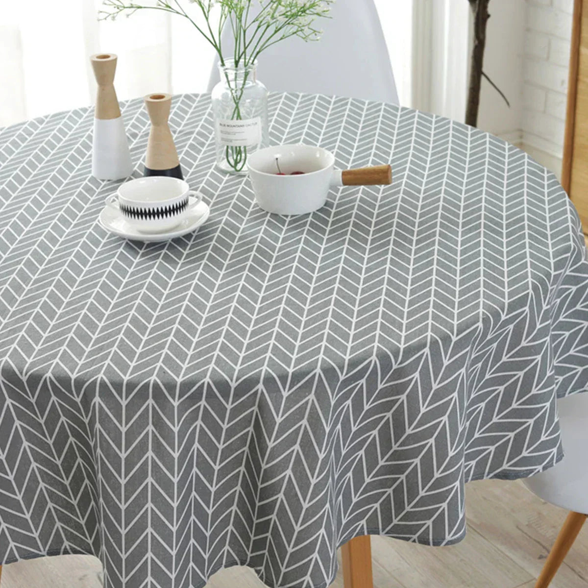 Ronde Tafelkleed met Visgraatpatroon voor Stijlvolle Tafeldecoratie
