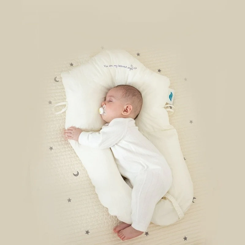 Babee | Geef je baby de ultieme geborgenheid met dit baby slaapkussen