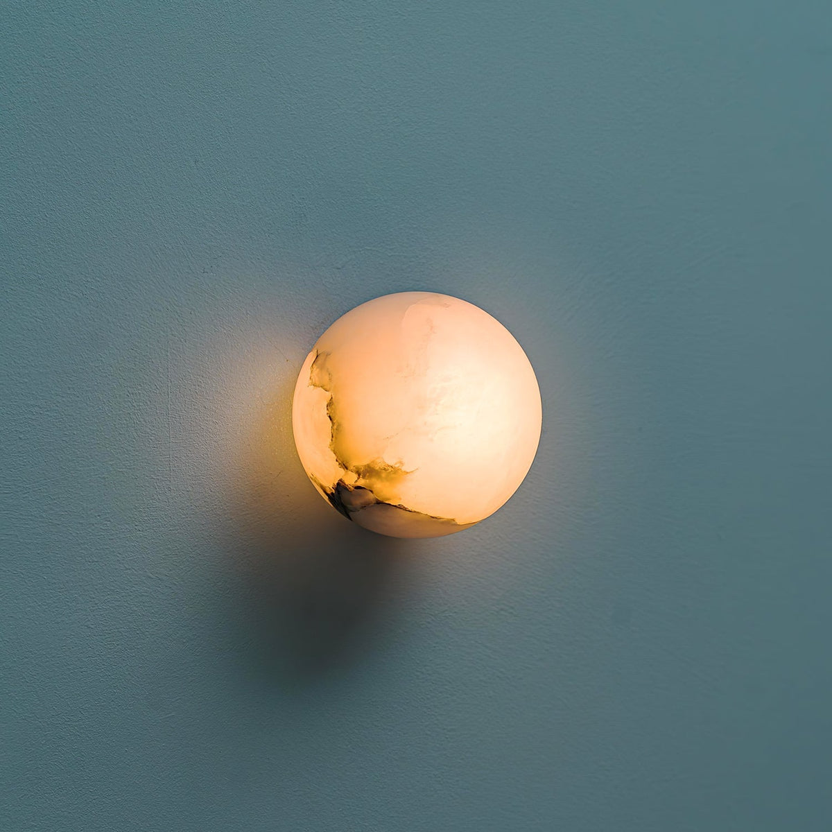 Alabaster Elegance Japandi Mini Orb Wandlamp