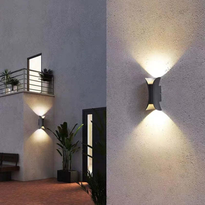 Arcora Curve Buiten Wandlamp Met LED IP65 Hardwired