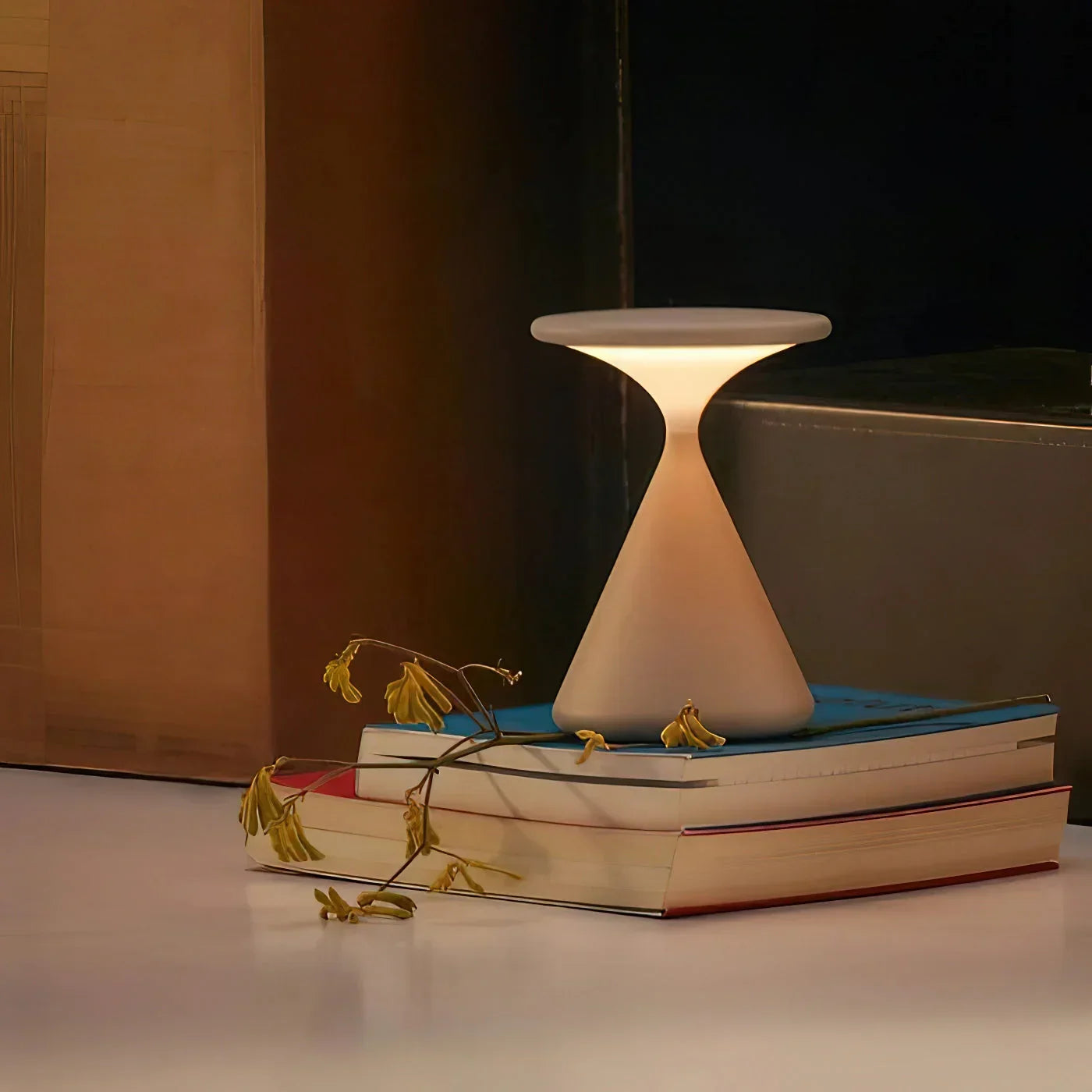 LuminaHour Draadloze Zandloper Tafellamp voor Moderne Huizen