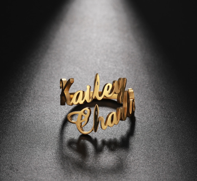 Moederdagcadeau | RingCrown | Verander liefde en herinneringen in een uniek sieraad, waarbij elke ring zijn eigen verhaal vertelt