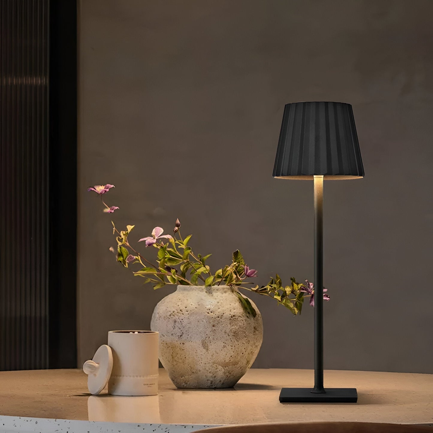 Draadloze Tafellamp | Lamp voor Woonkamer | Moderne Tafellamp met Accu | VelaLume