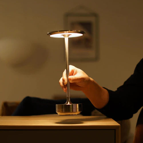 NordicaLight - Draadloze tafellamp voor een elegante verlichting