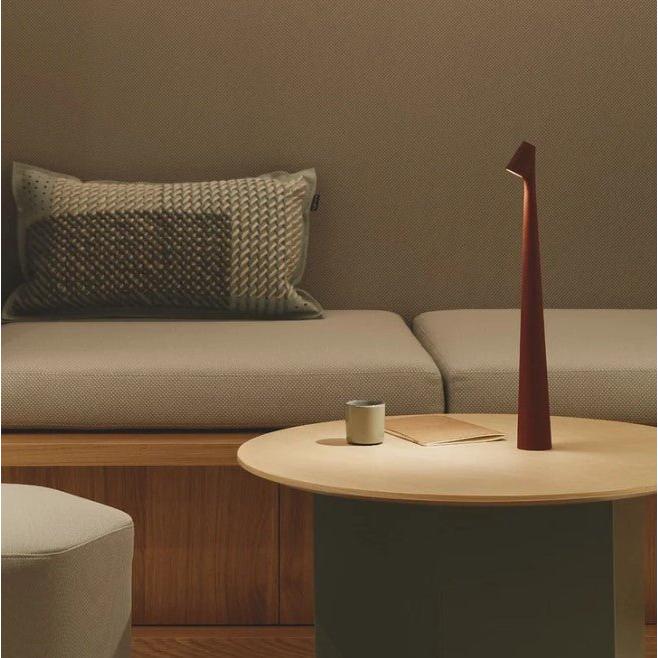 Noorse Minimalistische LED Draadloze Tafel lamp
