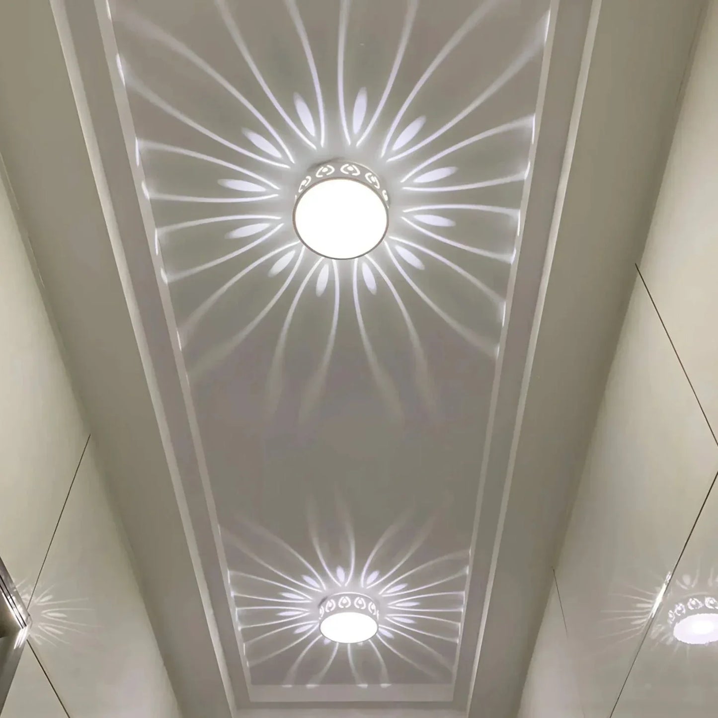 GlowEnchant | Elegante Plafondlamp voor Stijlvolle Ruimtes