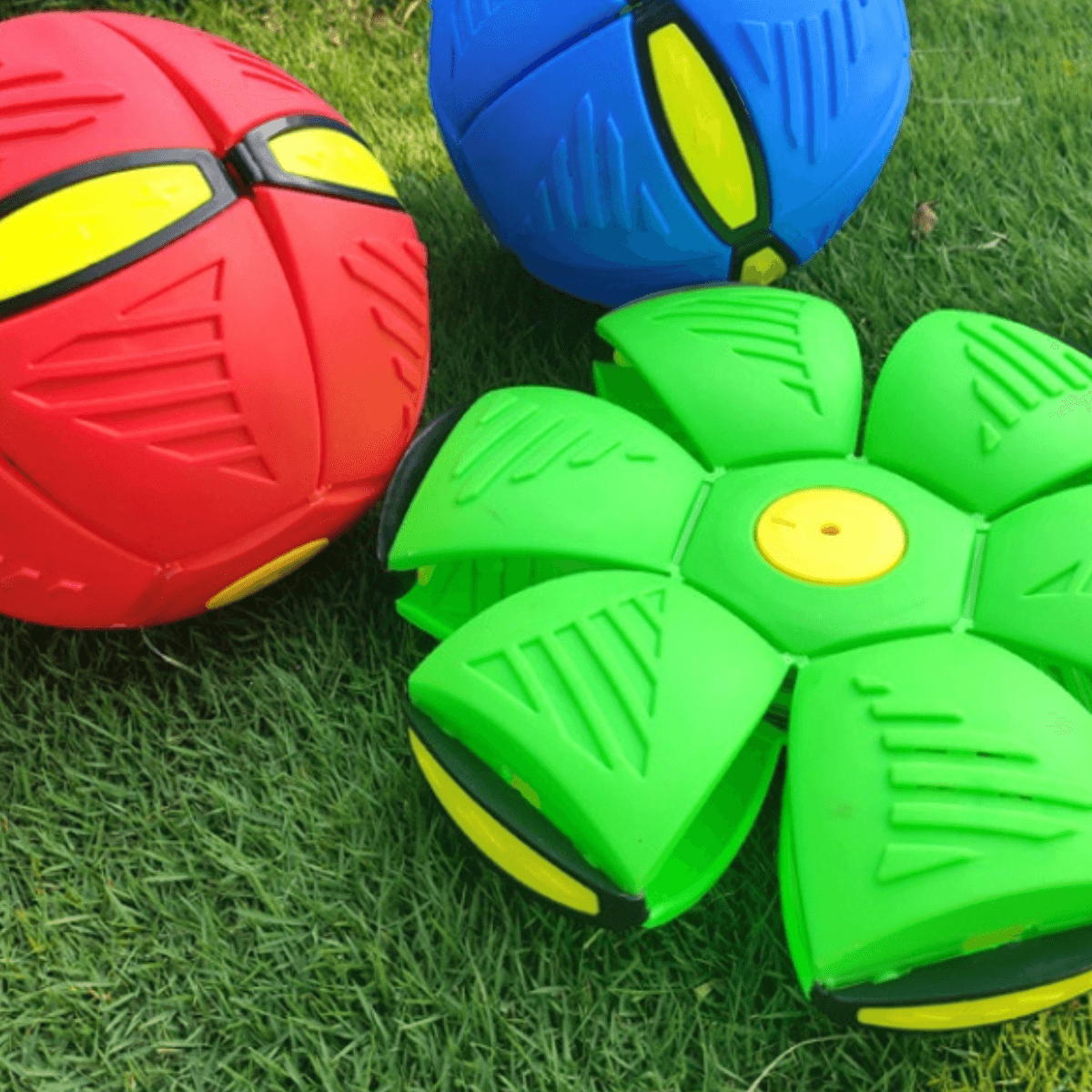 Pawsome - Magische vliegende schotel bal (1+1 Gratis)