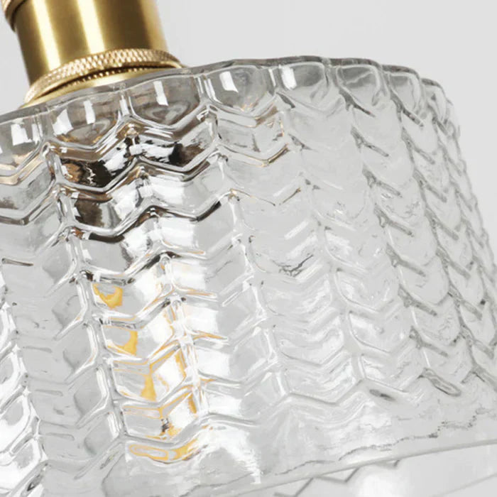 Vintage glazen hanglamp met gestreepte kap en gouden afwerking