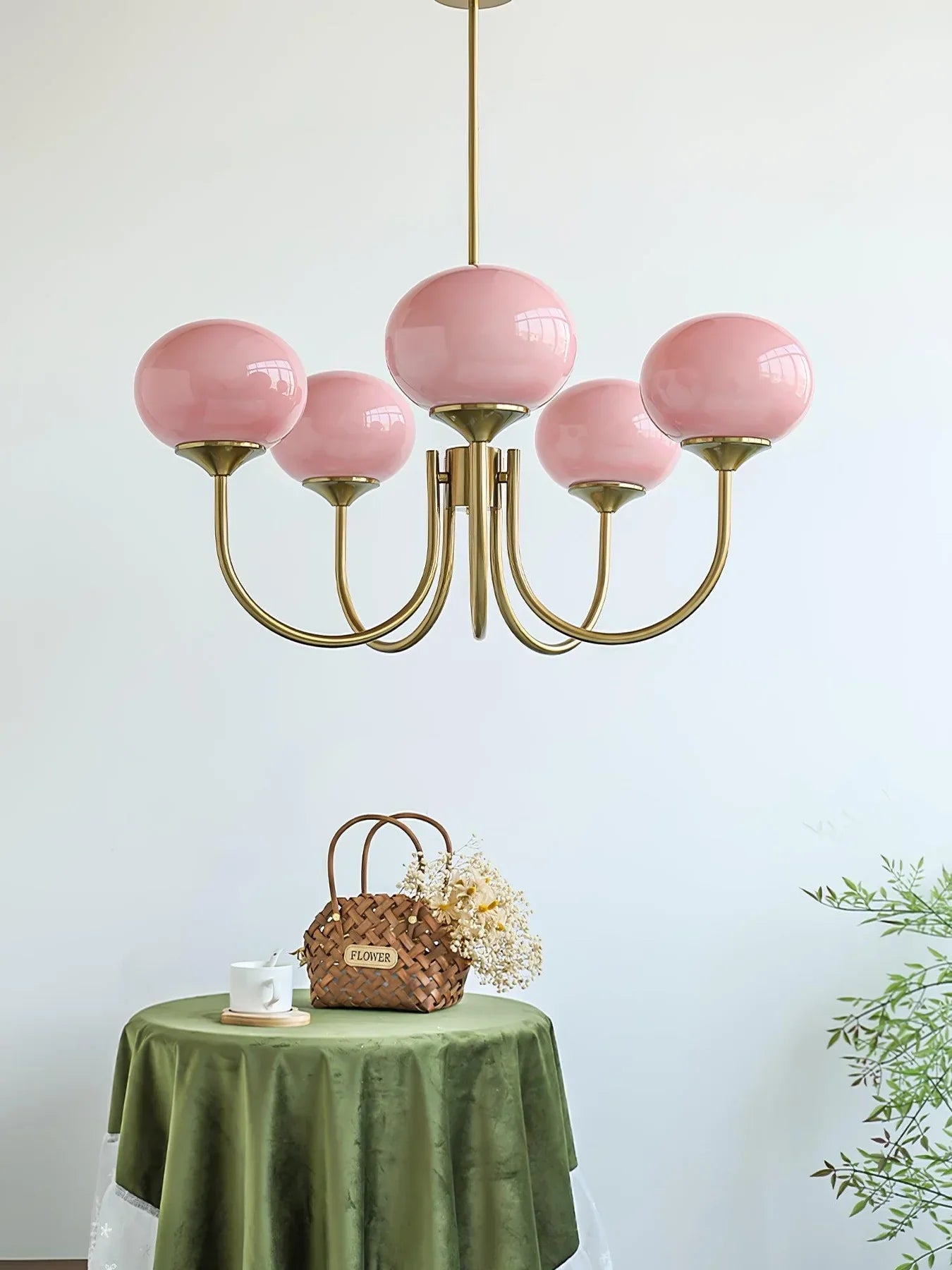 Retro glamour hanglamp met bolvormige lampenkappen