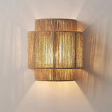 Handgeweven Riet en Bamboe Wandlamp