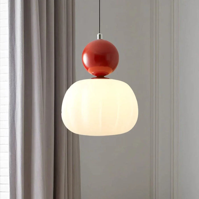 Moderne hanglamp met decoratief sferisch element
