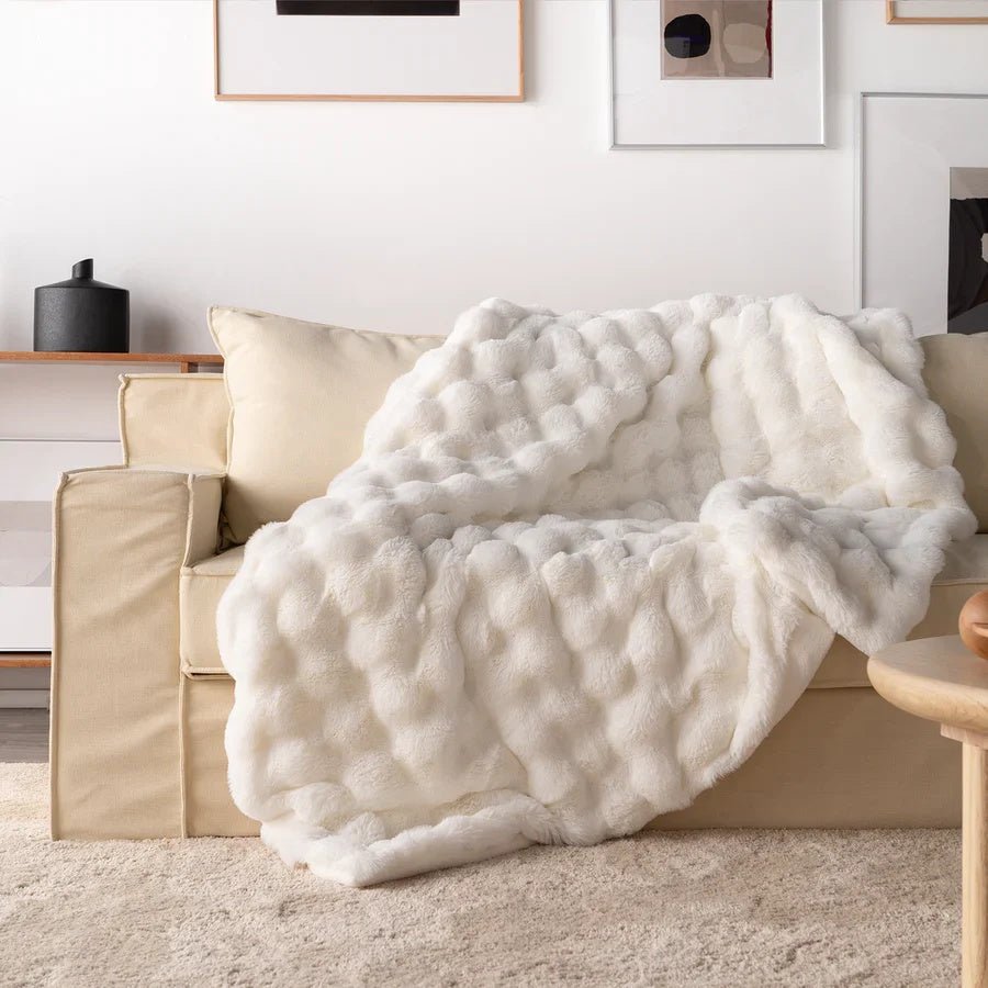 ZenithThrow – Lichtgewicht en Luxe Reisgenoot