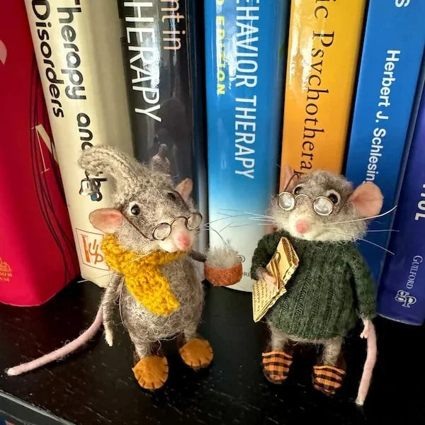 WhiskerWool™ – Handgemaakte, naaldvilt muis