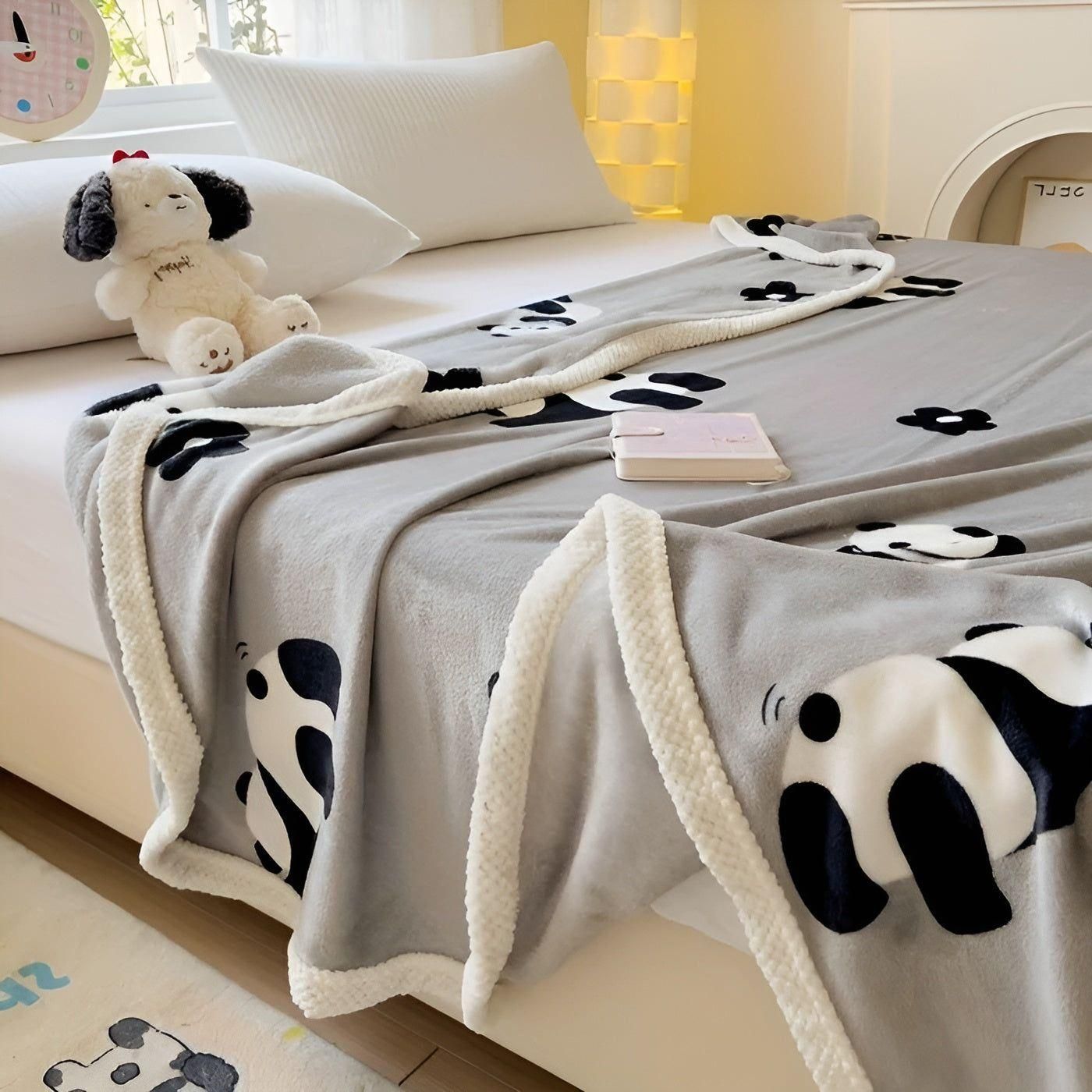 PandaSnug Deken - Zachte en warme panda-print flanellen fleece deken | Brehn
