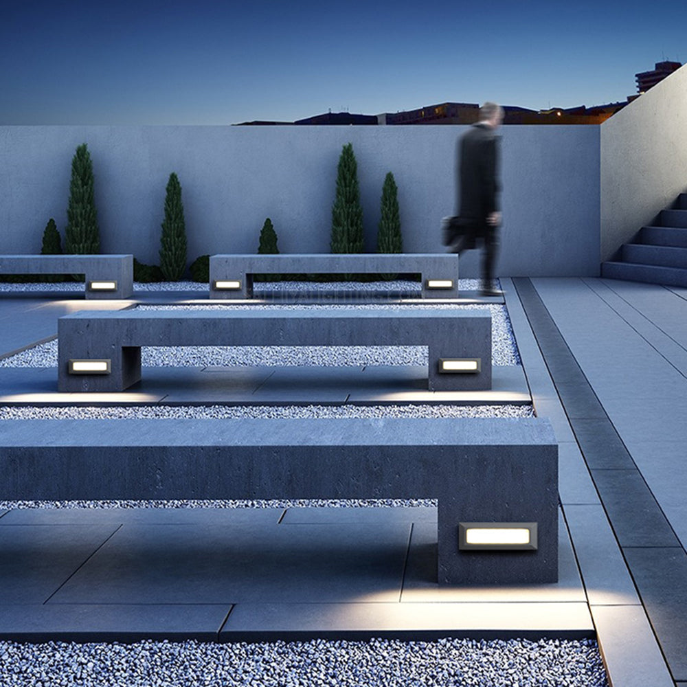 Ray Moderne Metalen Rechthoekige Buiten Deck/Trap Licht, Zwart