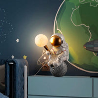 Brehn | CosmoBuddy Astronaut Wandlamp | Creatief Ontwerp | Hars & ABS | LED Slaapkamerlicht