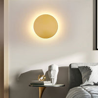 Kyris Ronde Minimalistische Wandlamp Zwart/Goud/Wit. Woonkamer