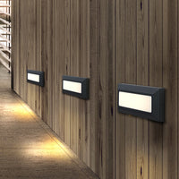 Ray Moderne Metalen Rechthoekige Buiten Deck/Trap Licht, Zwart