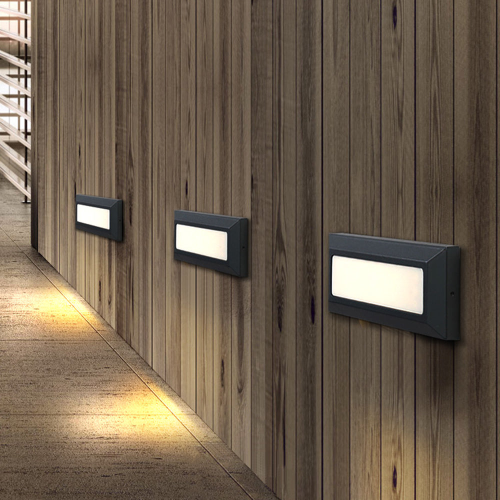 Ray Moderne Metalen Rechthoekige Buiten Deck/Trap Licht, Zwart