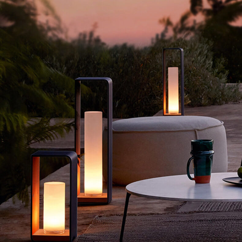 Zwarte Rectangulaire Zonne- Buitenlamp met Frosted Glas