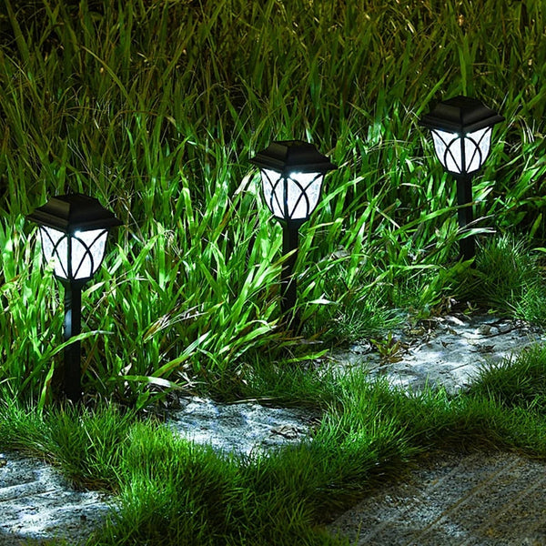 Zonne-energie Tuinlampen met Lantaarnontwerp voor Stijlvolle en Duurzame Buitenverlichting