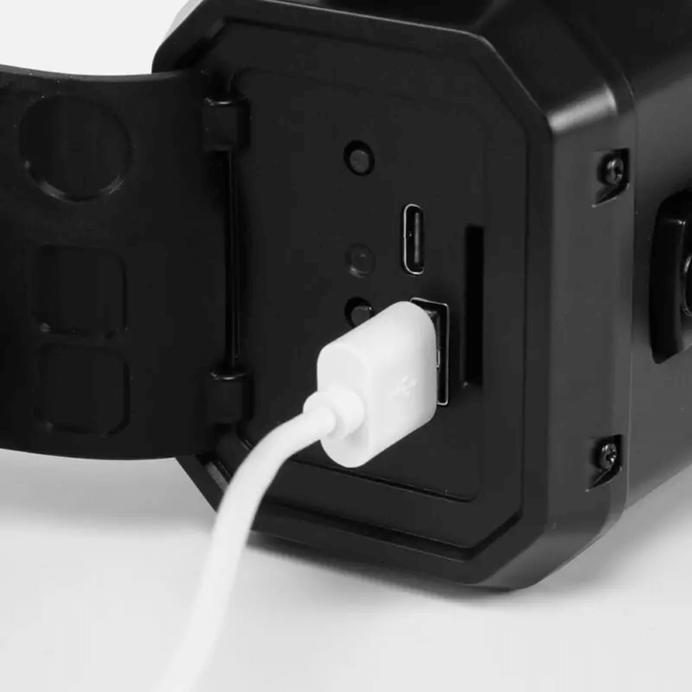 10.000mAh Noodradio – Zonne-energie, Handcrank & Powerbank in Eén