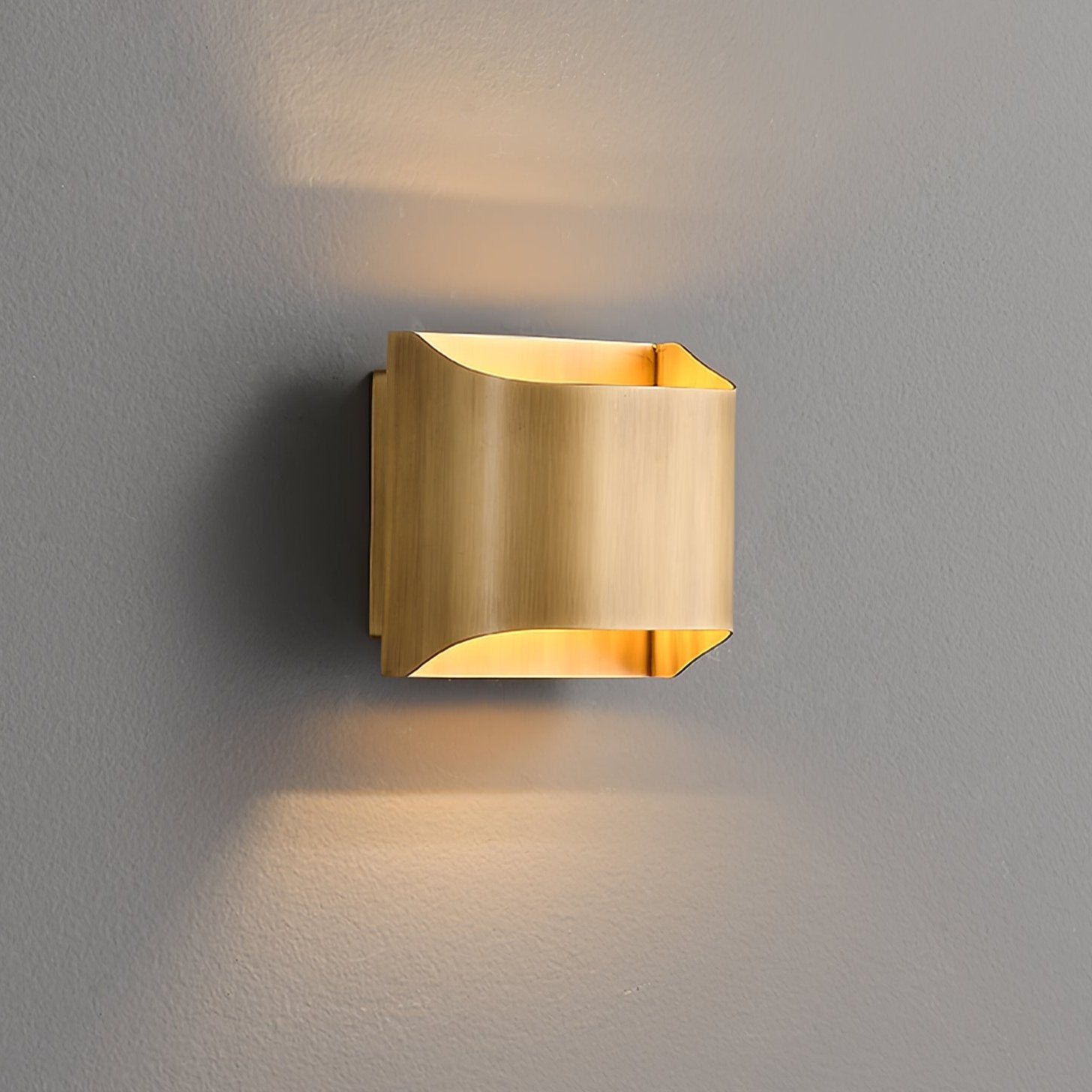 Hardy Wandlamp Kunst Nordic in Messing