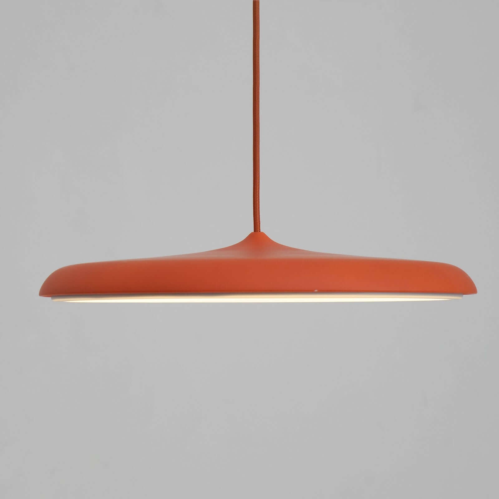 Hanglamp met Eenvoudig Ontwerp voor Moderne Interieurs