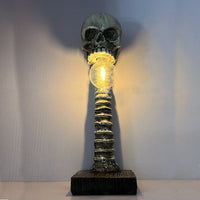 Horror Schedel met Wervelkolom Lamp