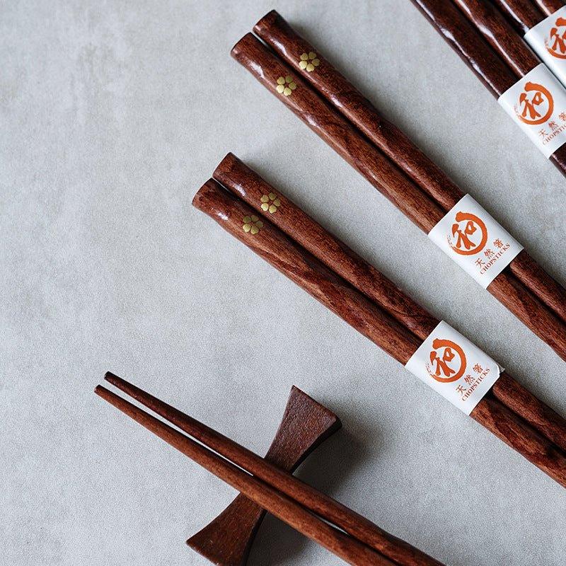 Gouden Sakura Houten Eetstokjes Set Van Miyabi Voor Elegante Diners