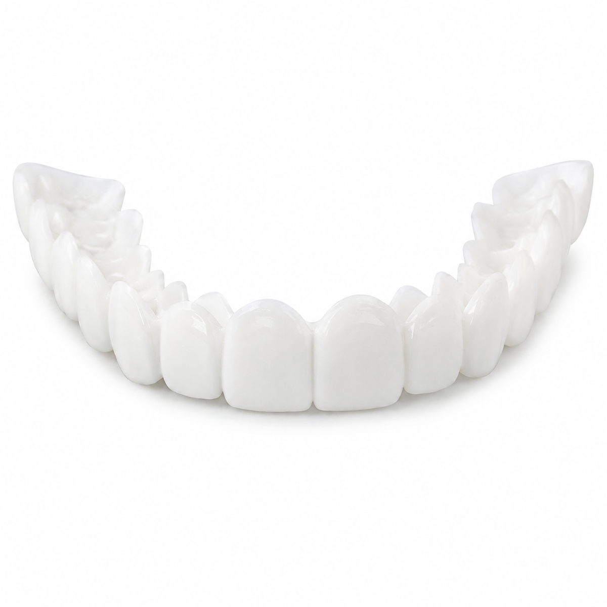 OP Smile witte veneer voor bovenkaak op witte achtergrond