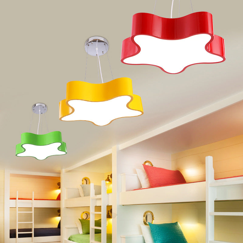 Kinderdagverblijf LED Hanglamp Kinderen Rood/Groen/Geel Afwerking Dangle Pendant met Ster Acryl Schaduw, 11"/15" B