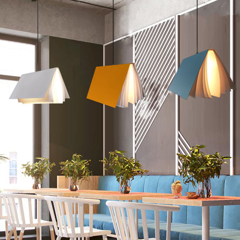 Boekvormige Café Hanglamp Metaal Enkelvoudige Lamp Macaron Plafond Hanglicht in Blauw/Roze/Zwart