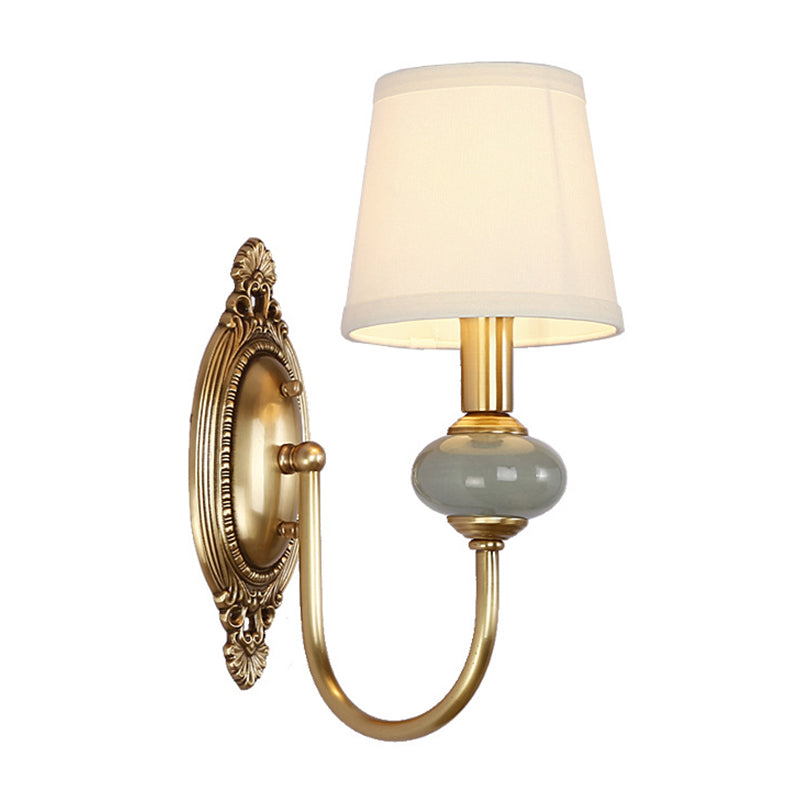 Gouden Swoop Wandlamp Traditionele Metalen 1/2-Kop Gouden Wandlamp met Conische Schaduw en Faux Jade Decor